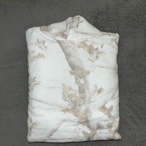 Woman’s Comfrt Hoodie Size M In White Oak